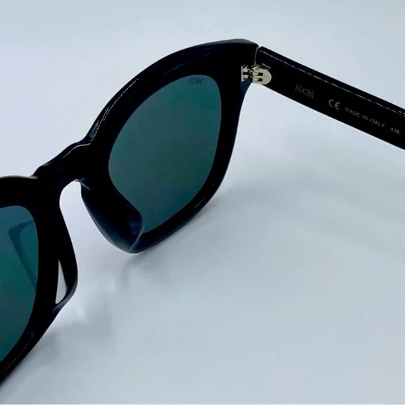 Authentic MCM Designer Name Brand Purple Mirror Lens Sunglasses Italy Runway NEW